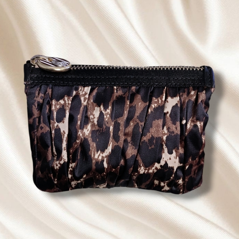 Henri Bendel Coin Pouch - Picture 12 of 13